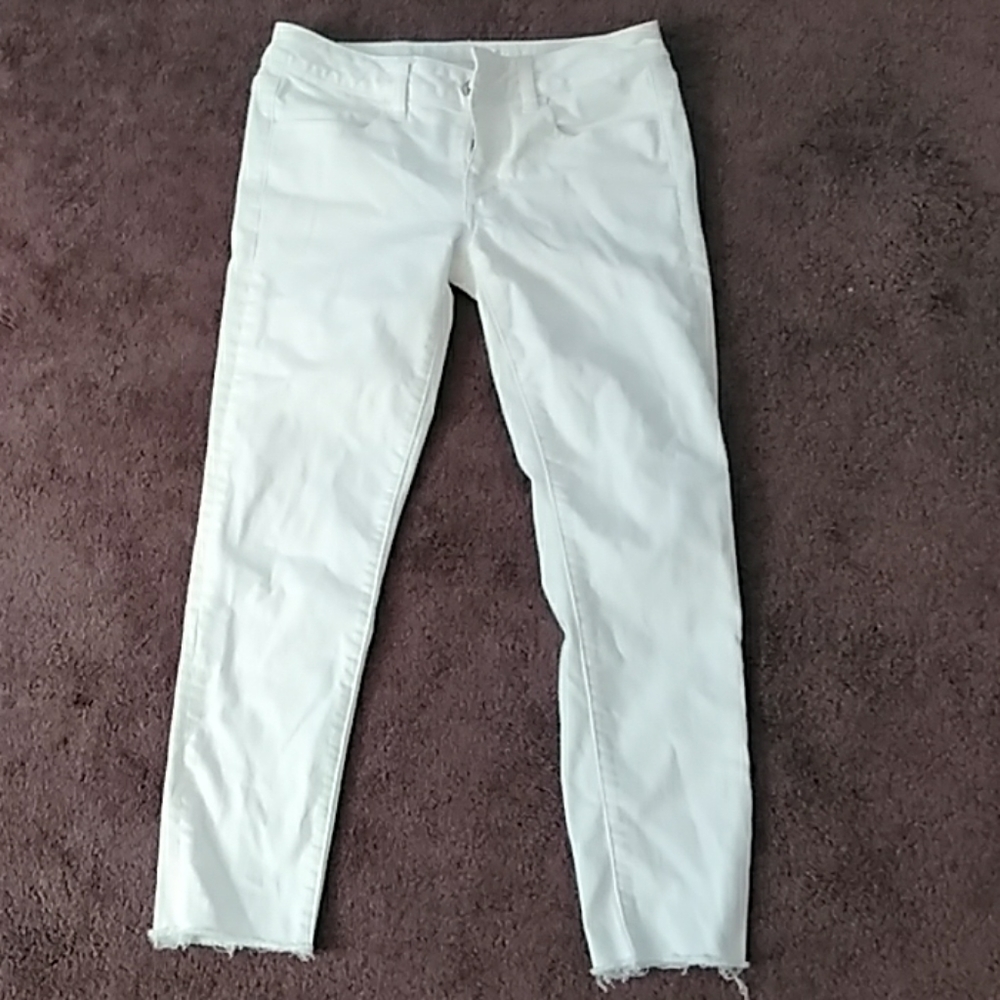 Jegging white jeans